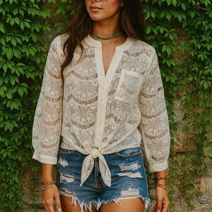 BELLATRIX Off-White Open Lace Button-Front Blouse, XS